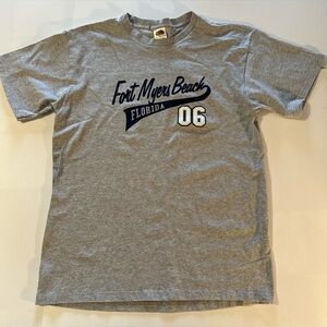 Fort Myers’s Gray Short Sleeve Tee Size Large
